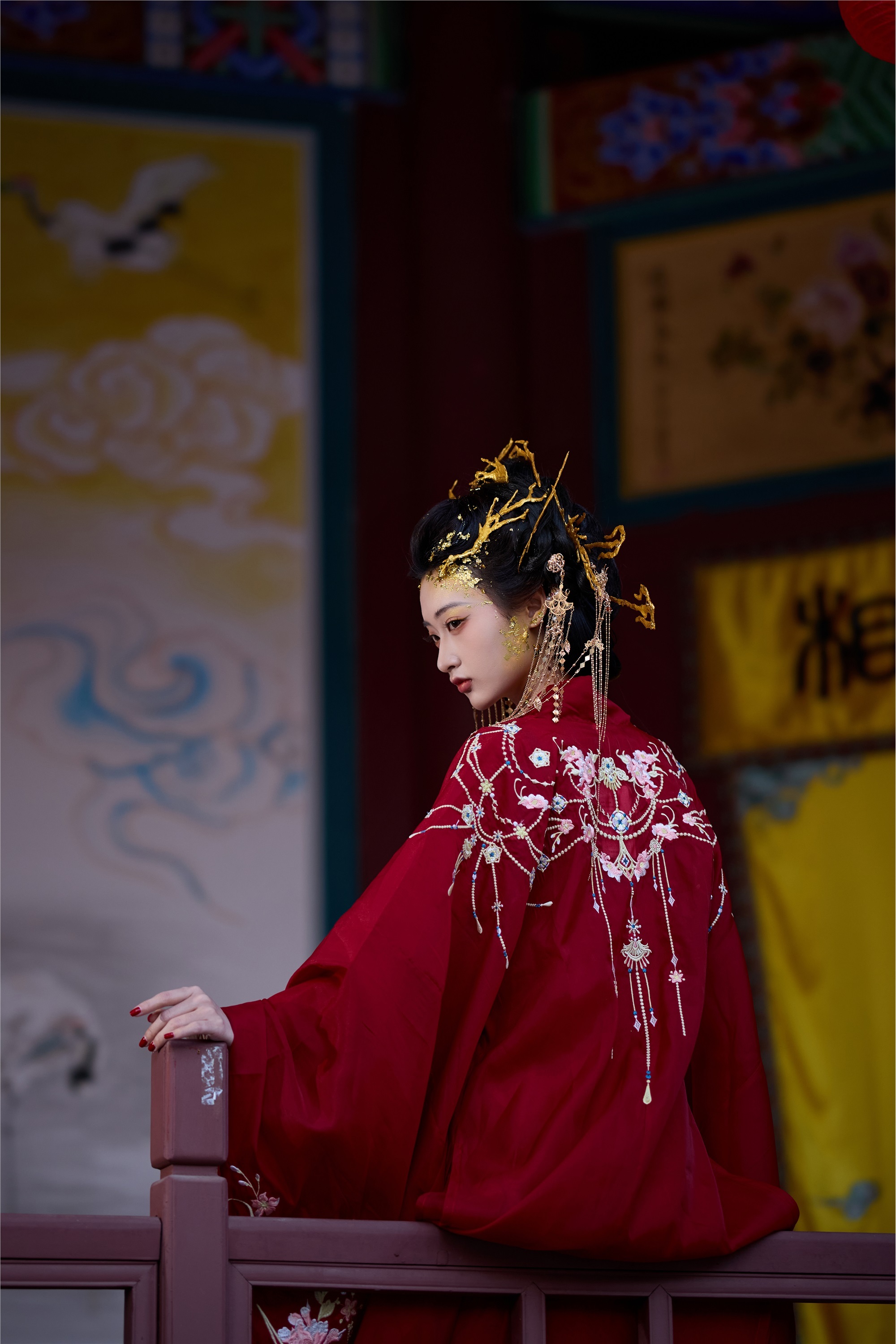 YITUYU艺图语 2025.01.24 镜妖 陈年小九